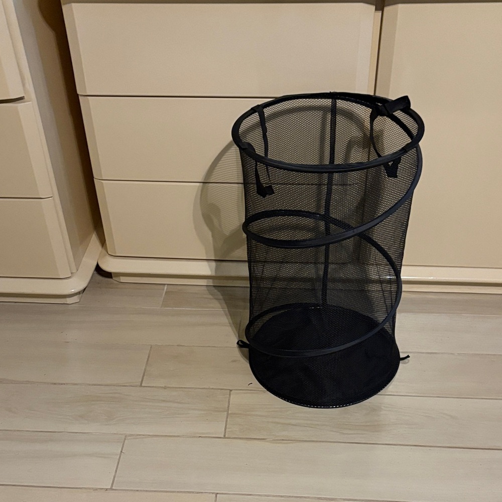 Black Mesh Pop-Up Laundry Hamper